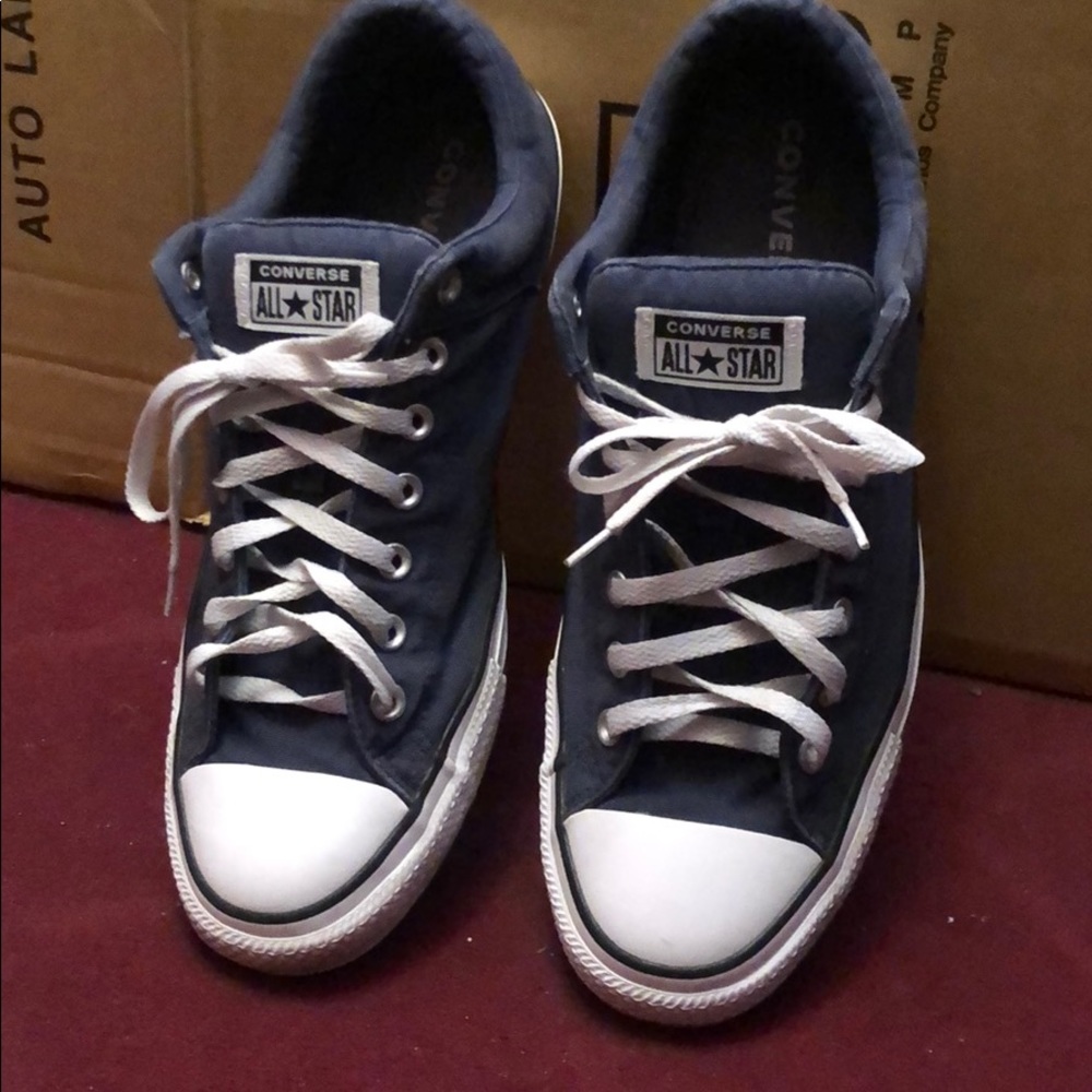 💄 SALE Converse Men’s 12